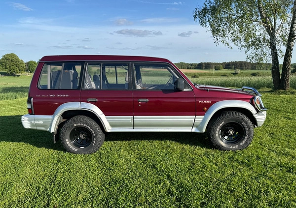 Mitsubishi Pajero cena 21900 przebieg: 246000, rok produkcji 1994 z Krynki małe 92